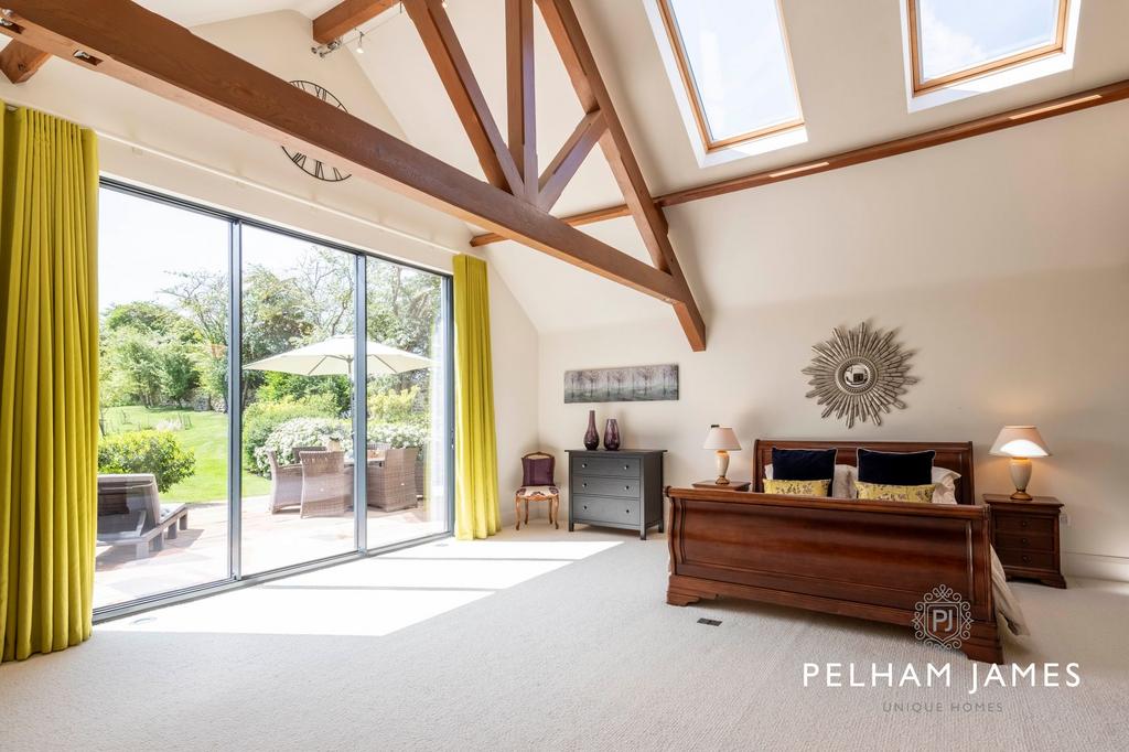 Principal Suite, Cayman House, Barnack