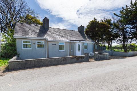 2 bedroom bungalow for sale, Llandrygan, Isle of Anglesey, LL71