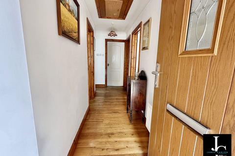 2 bedroom detached bungalow for sale, Calcutts Road, Telford TF8