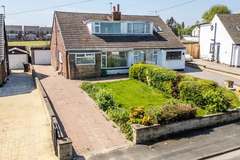 4 bedroom bungalow for sale, Kingsdale Gardens, Drighlington, Bradford