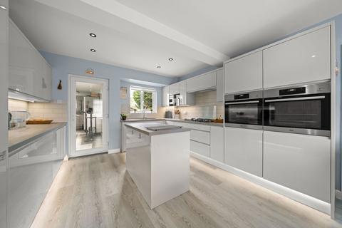 3 bedroom semi-detached house for sale, Western Way, Basingstoke, RG22 6DB