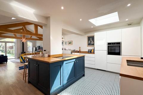 106 Cambridge Road, Barton, Cambridge, CB23 7AR
