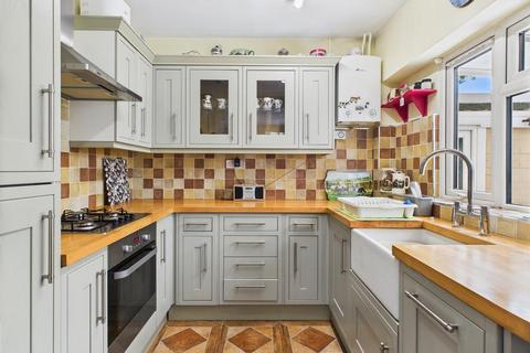 undefined, Cedar Gardens, Kinver