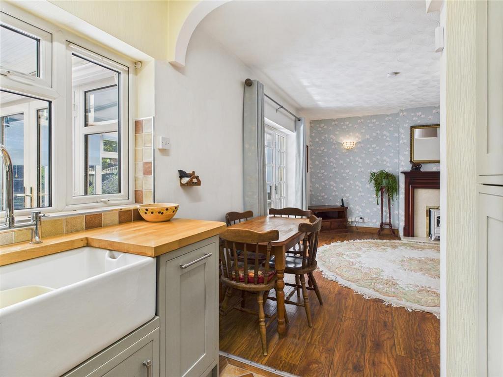 Kitchen/Lounge