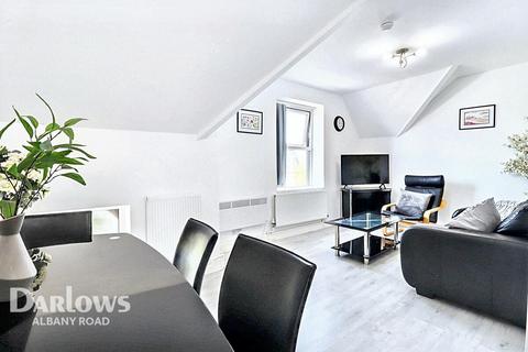 2 bedroom apartment for sale, Connaught Road, Cardiff