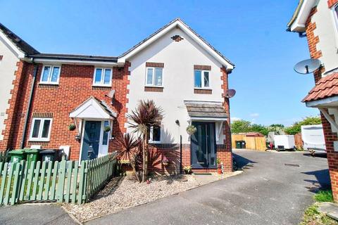 3 bedroom end of terrace house for sale, Caburn Close, Eastbourne BN23