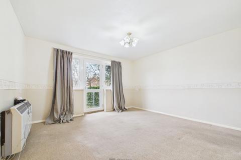 1 bedroom flat for sale, Whitcombe Gardens, Owen House Whitcombe Gardens, PO3