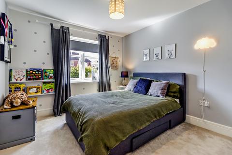 10 Barbican Way, Pontefract, WF8 4SU