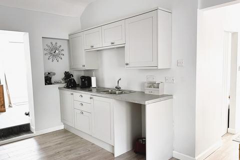 7 Brooklands Terrace, Abercrave, Swansea, SA9 1UF