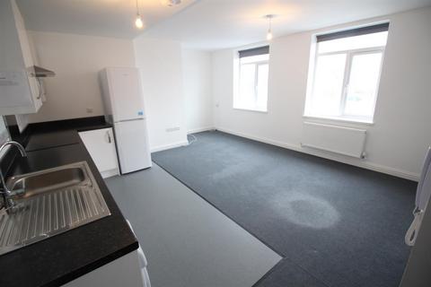 2 bedroom flat to rent, Station Road, Forest Hall, Newcastle Upon Tyne