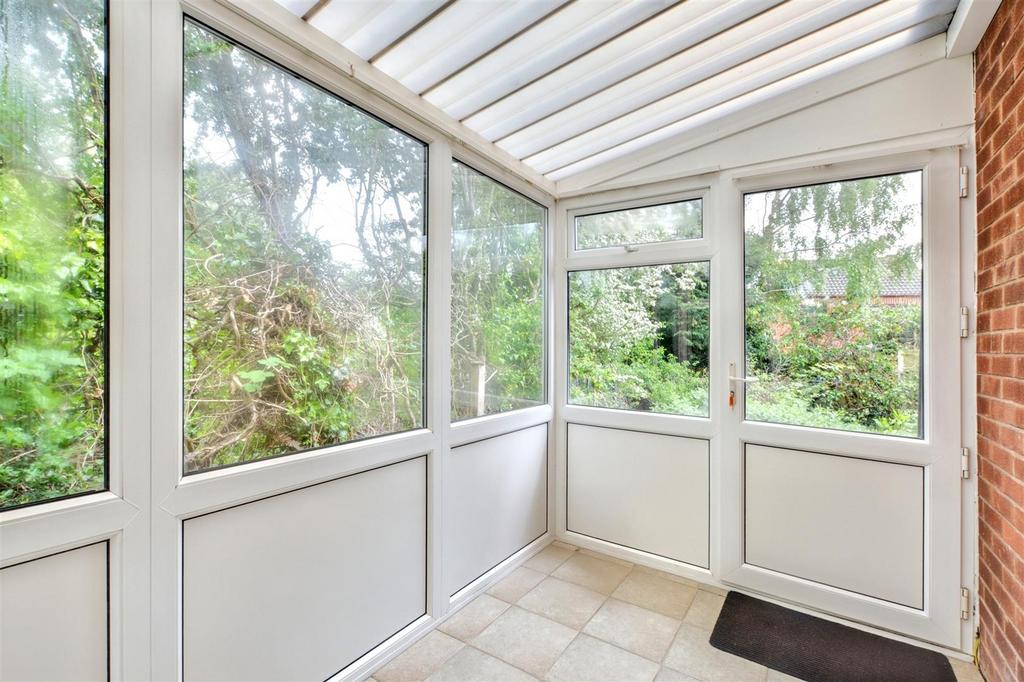 Side Conservatory 1.jpeg
