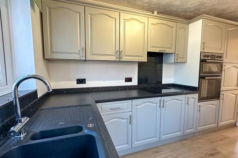 43 Edenside Drive, Attleborough, NR17 2EL