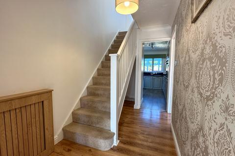 43 Edenside Drive, Attleborough, NR17 2EL