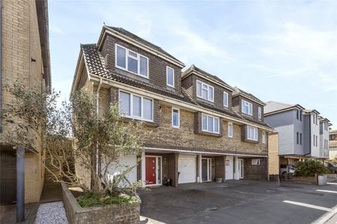 3 bedroom end of terrace house for sale, Brighton Road, Lancing, West Sussex, BN15