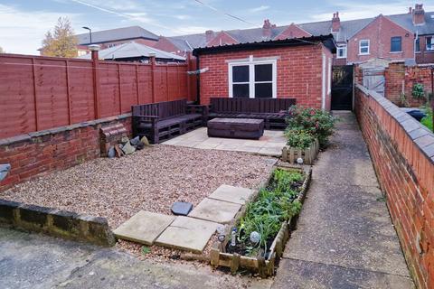 2 bedroom terraced house for sale, Doncaster DN2