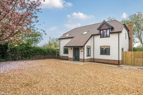 Marshmead Close, Clarendon, Salisbury, Wiltshire, SP5