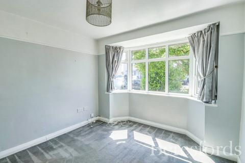 10 Ashtree Crescent, Chelmsford, CM1 2RP