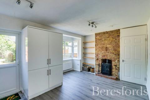 10 Ashtree Crescent, Chelmsford, CM1 2RP
