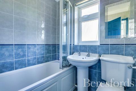 10 Ashtree Crescent, Chelmsford, CM1 2RP