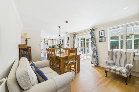 22 Balland Way, Wootton, Northampton, NN4 6AU