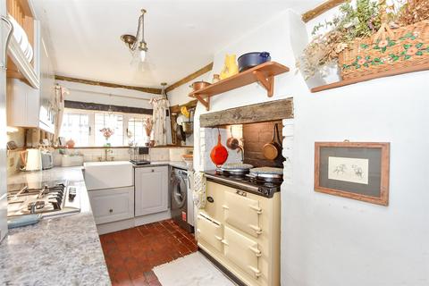 2 bedroom semi-detached house for sale, Pond Lane, Clanfield, Hampshire