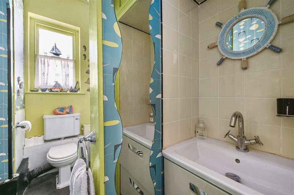 18-carlton-court-tn40-photos (9).jpg