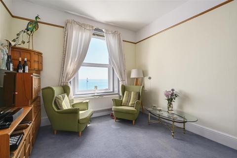 2 bedroom flat for sale, Knole Road, Bexhill-On-Sea