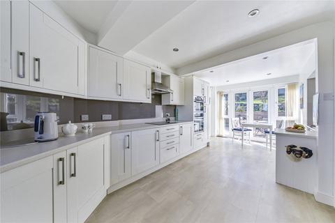 4 bedroom detached house for sale, Virgins Lane, Battle
