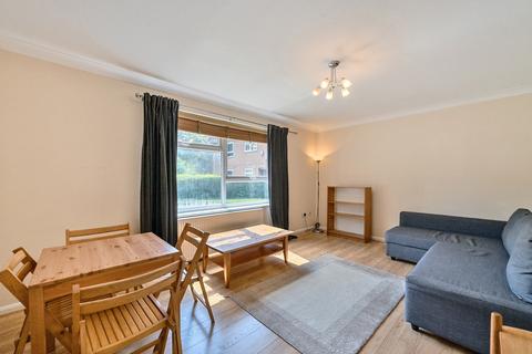 Rowan Close, Ealing, London