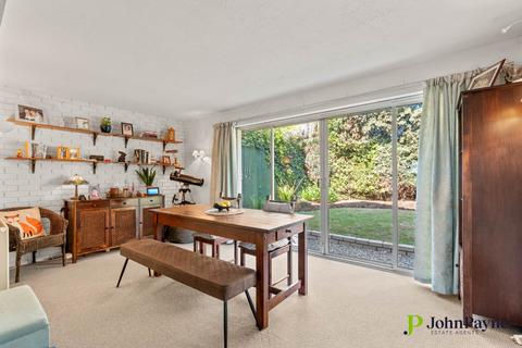 2 Bexfield Close, Allesley, Coventry, CV5 9BG