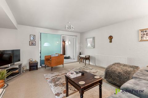 2 Bexfield Close, Allesley, Coventry, CV5 9BG