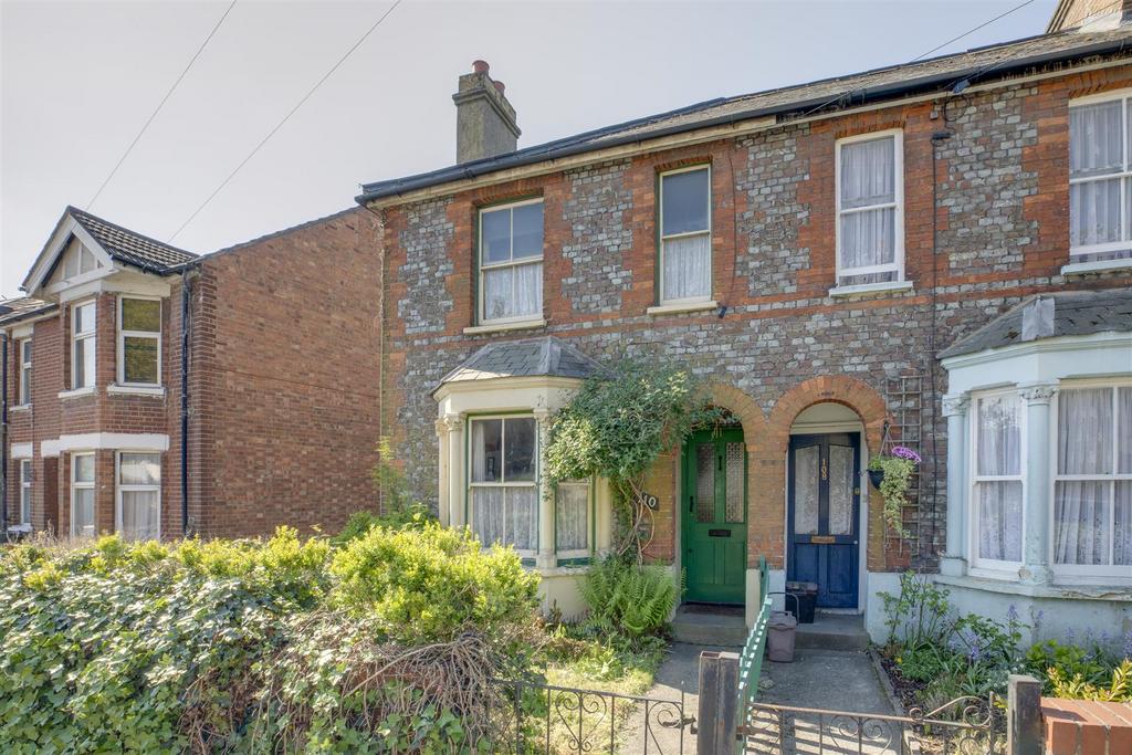 110 Totteridge Road, HP13 6 EX-12.jpg