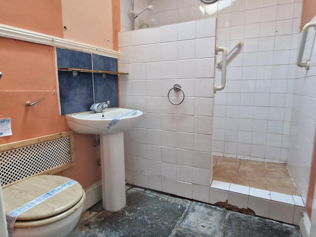 Shower Room