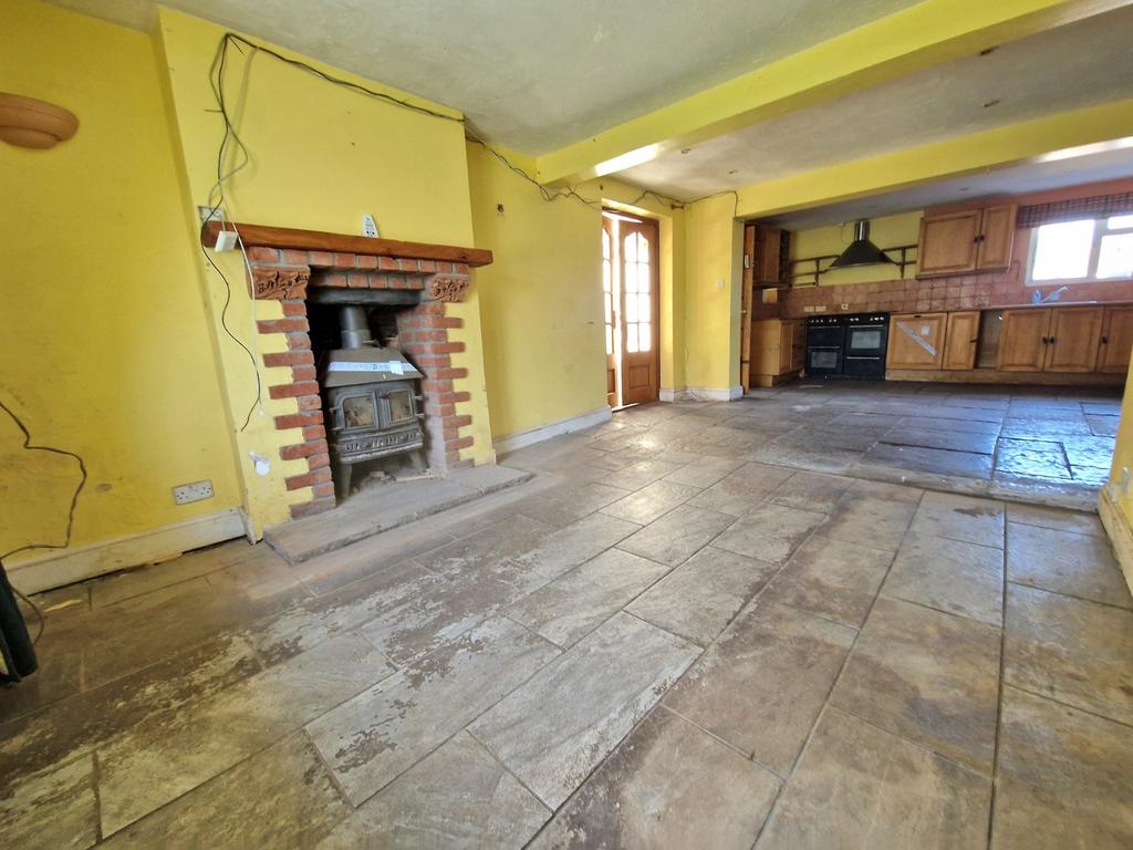 Family Room/Kitch