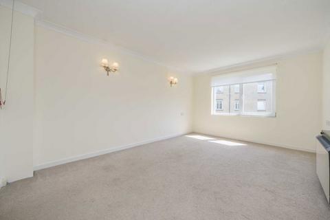 1 bedroom flat to rent, Fishers Lane, London W4