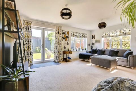2 Ron Fielder Close, Salhouse, Norwich, NR13 6QY