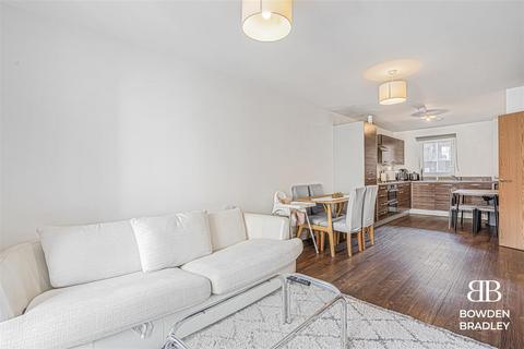 1 bedroom flat for sale, Maxwell Road, Romford
