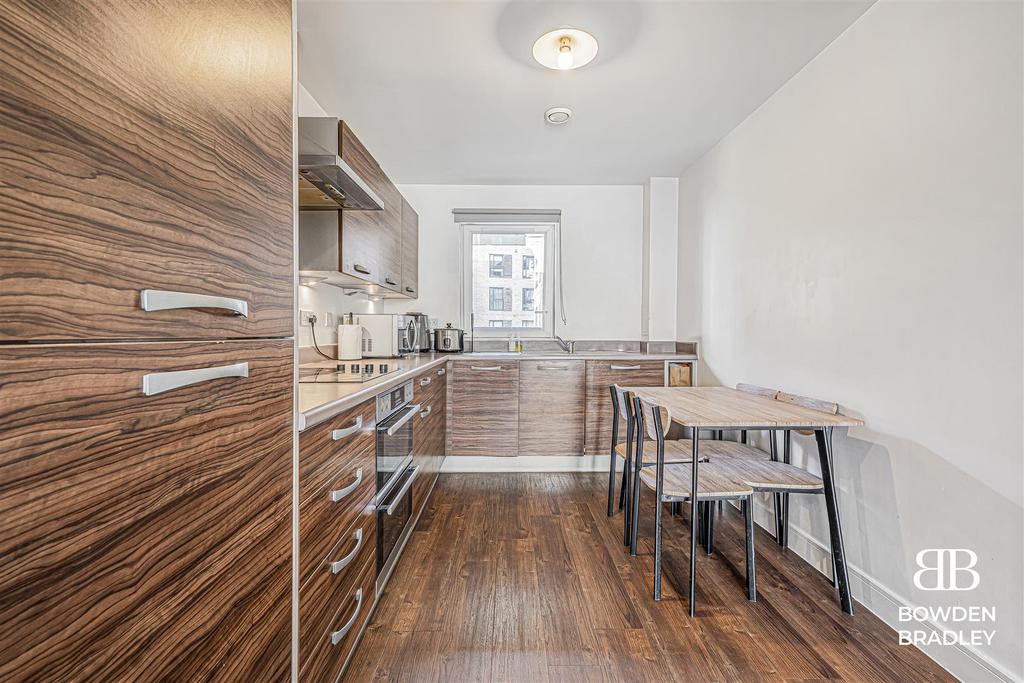 Lounge/Diner/Kitchen