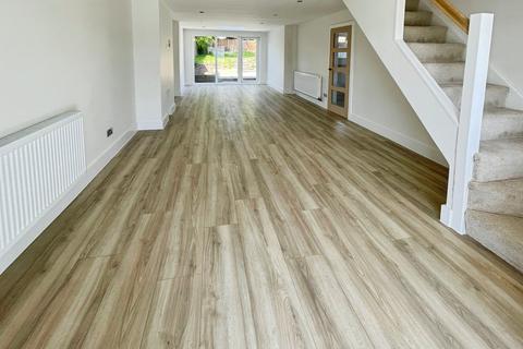 3 bedroom semi-detached house for sale, Kelway Avenue, Birmingham, B43