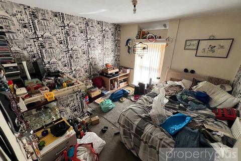 undefined, Rhys Street, Tonypandy, Rhondda Cynon Taff, CF40