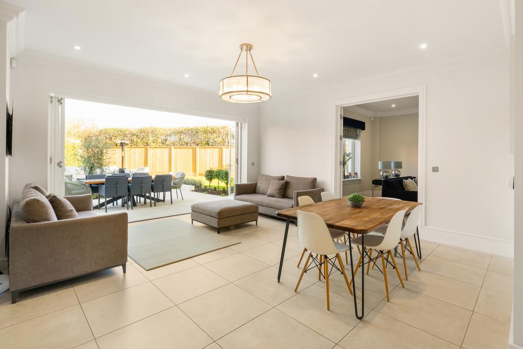 Dining / Family Room