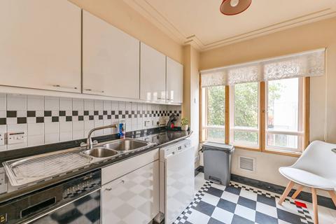 1 bedroom flat for sale, St Martins Lane, Covent Garden, London, WC2H
