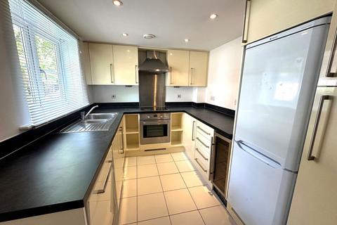 2 bedroom apartment for sale, Wharf Way, Hunton Bridge, Kings Langley, Hertfordshire, WD4 8FL