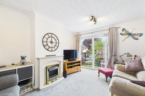 1 bedroom retirement property for sale, Church Road, Churchdown, Gloucester, Gloucestershire, GL3