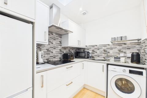 1 bedroom retirement property for sale, Church Road, Churchdown, Gloucester, Gloucestershire, GL3