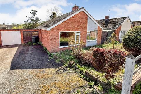 2 bedroom detached bungalow for sale, Lower Minster, Oswestry