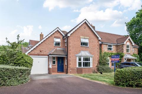 Brunel Close, Warmley, Bristol
