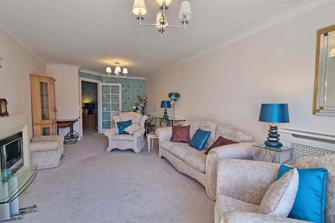 1 bedroom retirement property for sale, Silver Street, Wythall