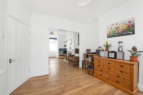 undefined, Lower Road, Kenley CR8