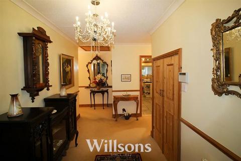 4 bedroom detached bungalow for sale, Low Road South, Friskney, Boston, Lincolnshire, PE22 8QH